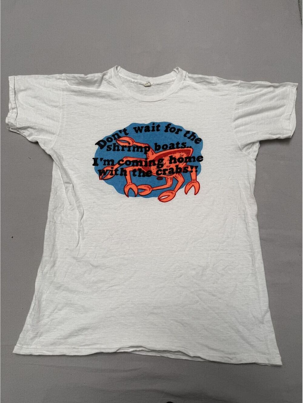 Vintage 1970s Shrimp Boats Coming Home with Crabs Goon STD M